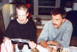 im Gesprch kurz vor der Ausstellung